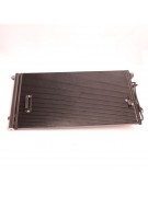 Конденсатор VW Touareg 02-> (13725) Конденсатор VW Touareg 02-> (13725)