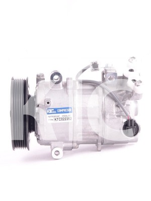 Компрессор Renault Scenic Megane 8200939386 6PK (022352)